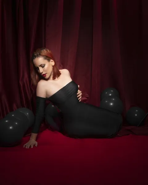 Live sex webcam photo for LucyEisler #6448442