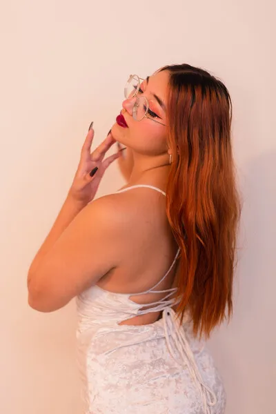 Live sex webcam photo for SofiOliveira #6069289