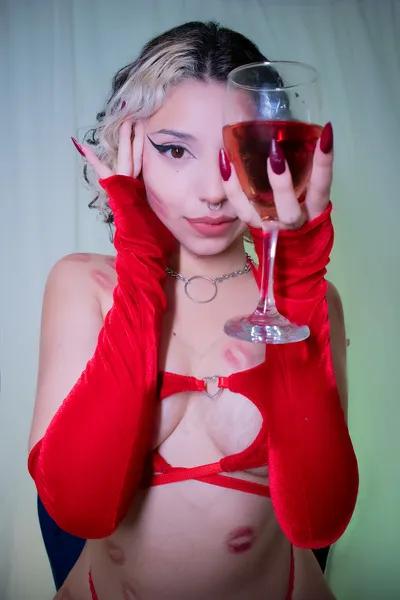 Live sex webcam photo for HazellWitch #6116085