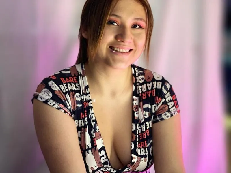 Live sex webcam photo for MiaHarveey #6056162