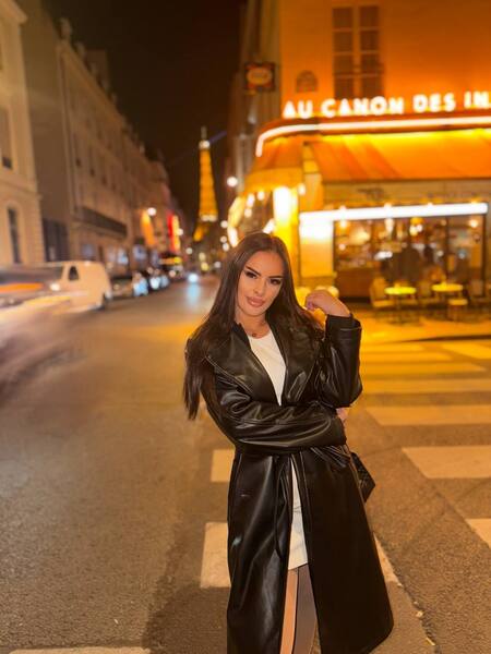 Live sex webcam photo for AlmaLuv #7894753