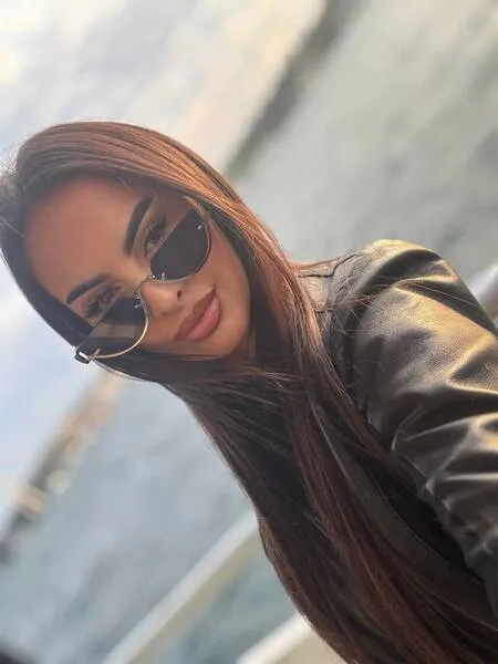 Live sex webcam photo for AlmaLuv #7894794