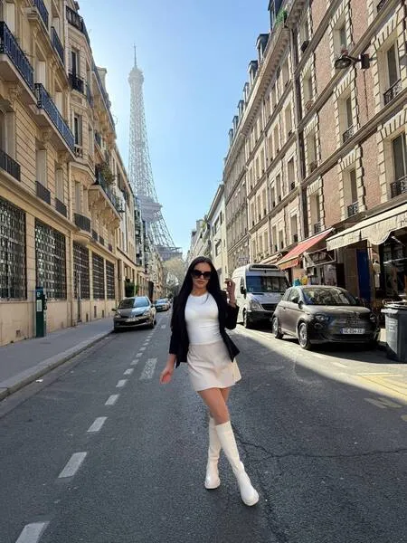 Live sex webcam photo for AlmaLuv #7894761