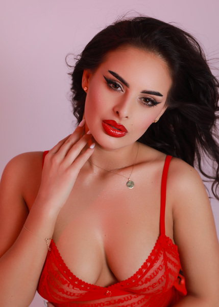 Live sex webcam photo for AlmaLuv #7894675