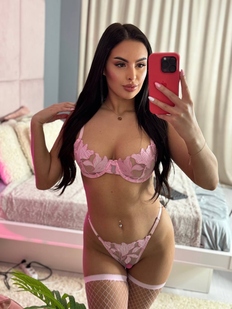 Live sex webcam photo for AlmaLuv #7894653