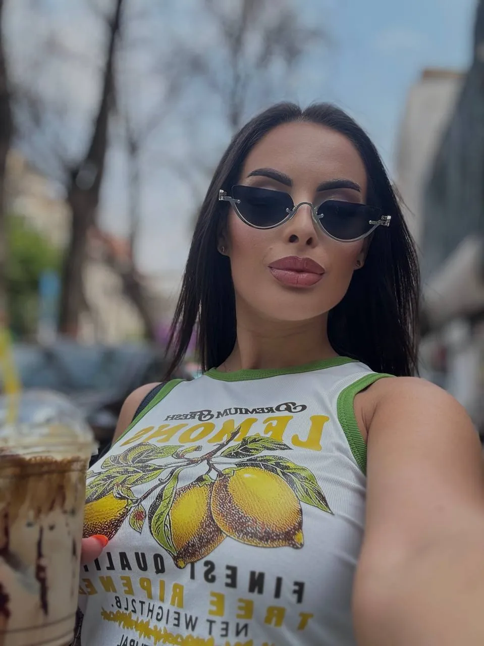 Live sex webcam photo for AlmaLuv #7894819