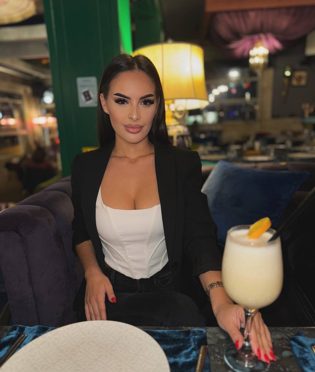 Live sex webcam photo for AlmaLuv #7894552