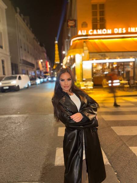 Live sex webcam photo for AlmaLuv #7894752