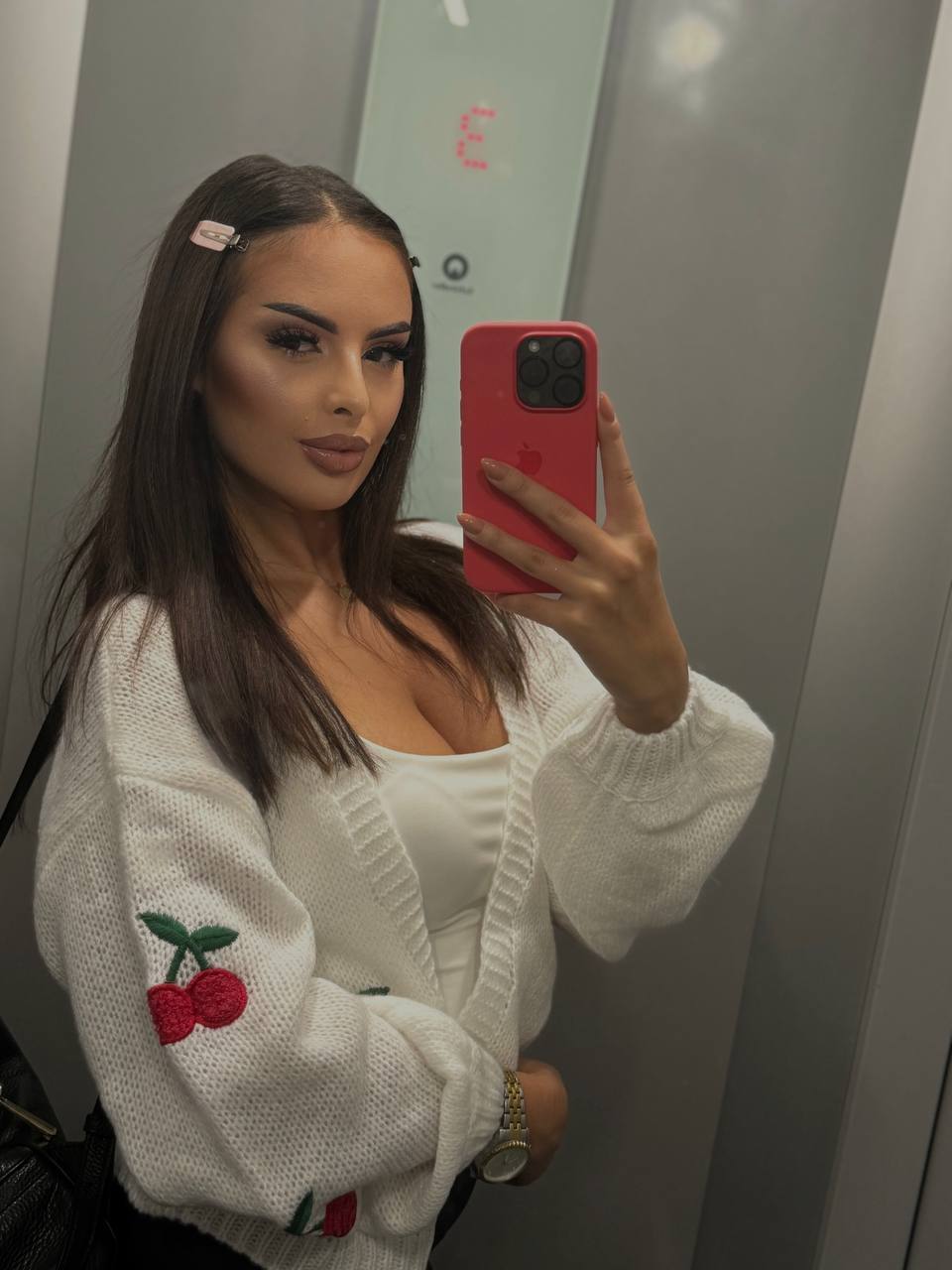 Live sex webcam photo for AlmaLuv #7894559