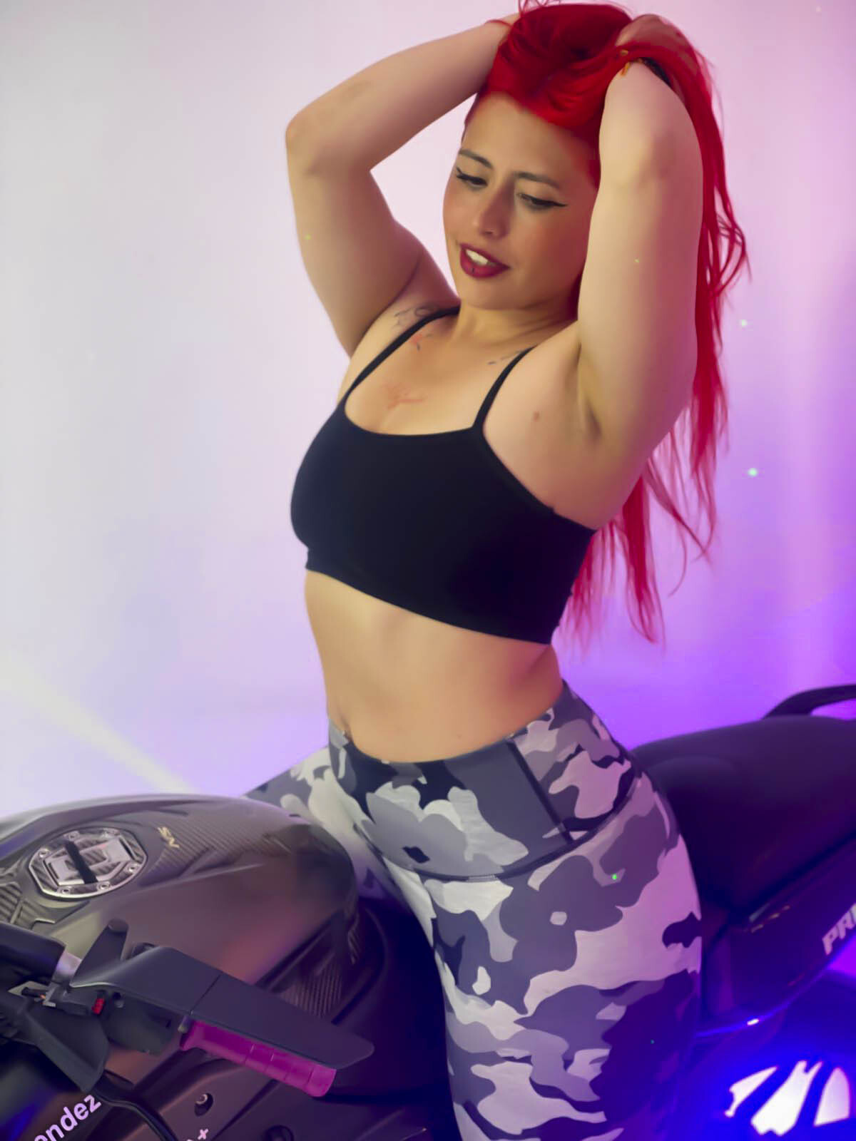 Live sex webcam photo for MelodyKlumm #7460687