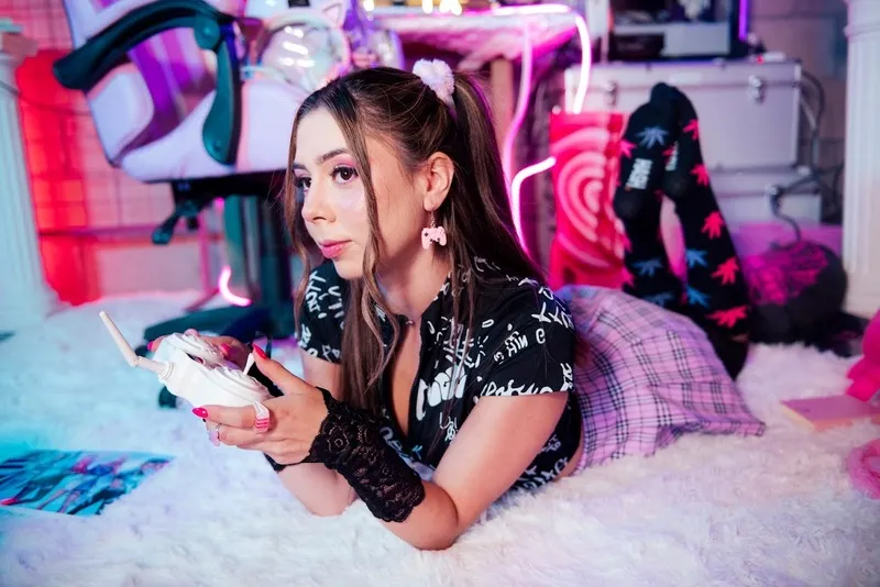 Live sex webcam photo for LucciLee #6184363