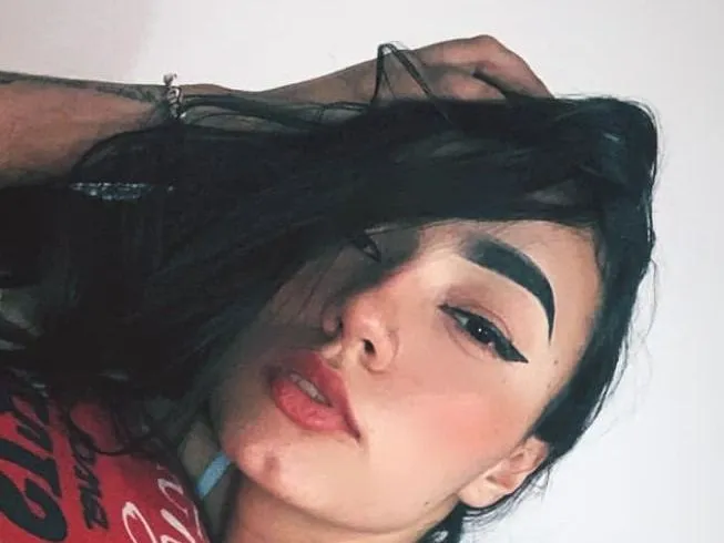 Live sex webcam photo for KimEvans55 #5936142