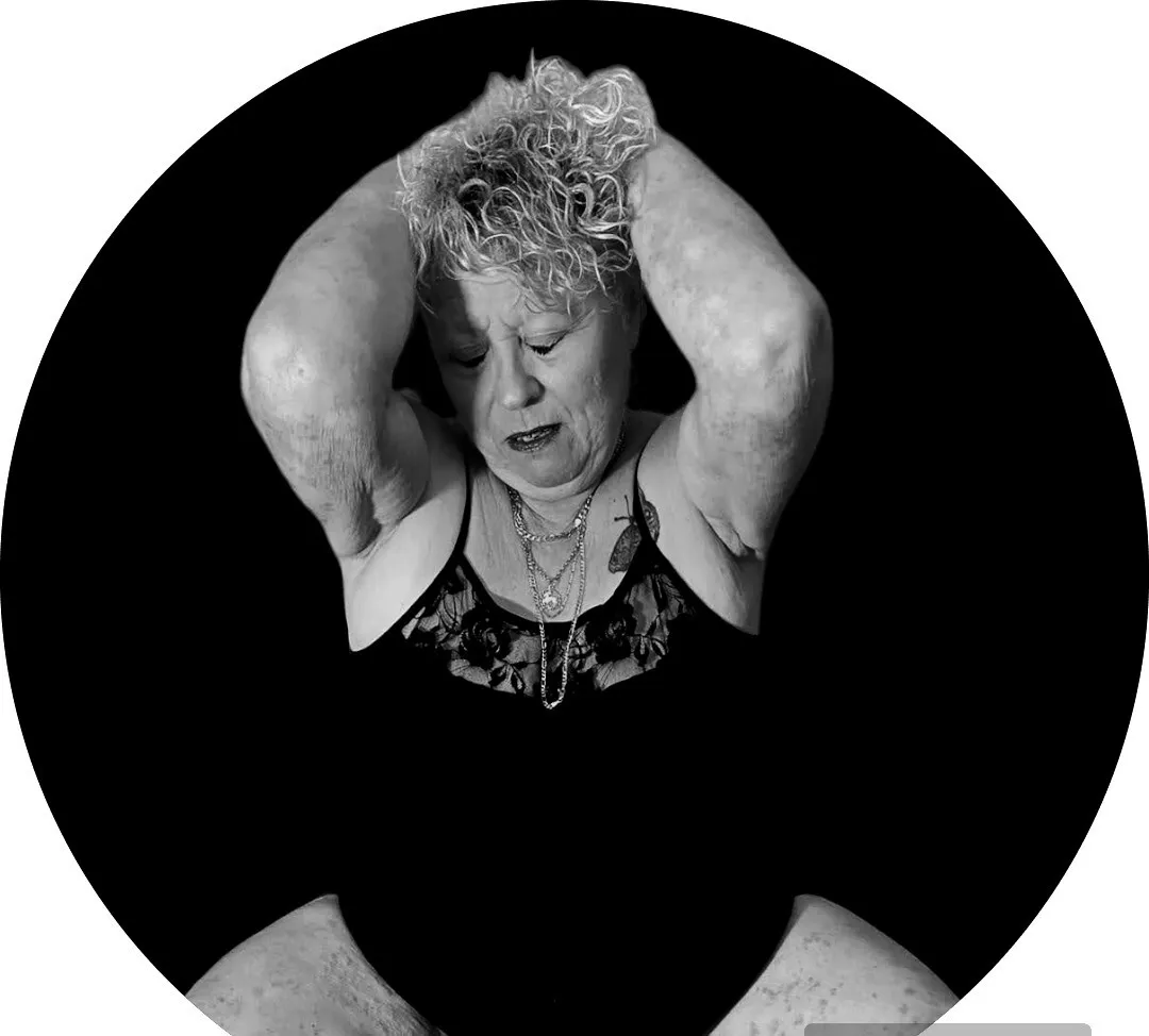 Live sex webcam photo for XoXMandyXoX #7104200