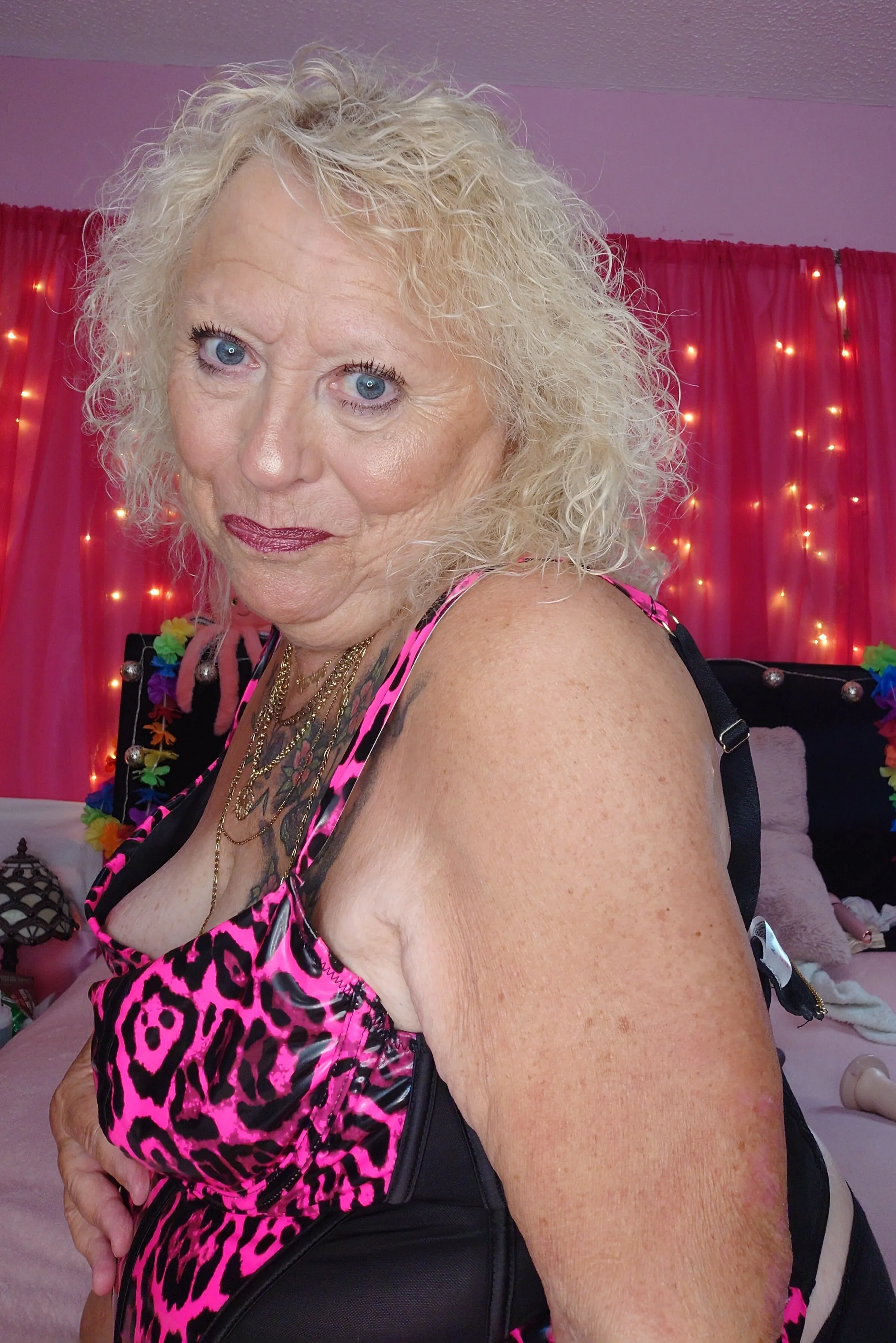 Live sex webcam photo for XoXMandyXoX #7104269