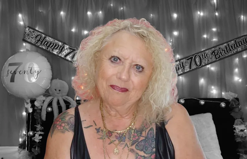 Live sex webcam photo for XoXMandyXoX #7104265