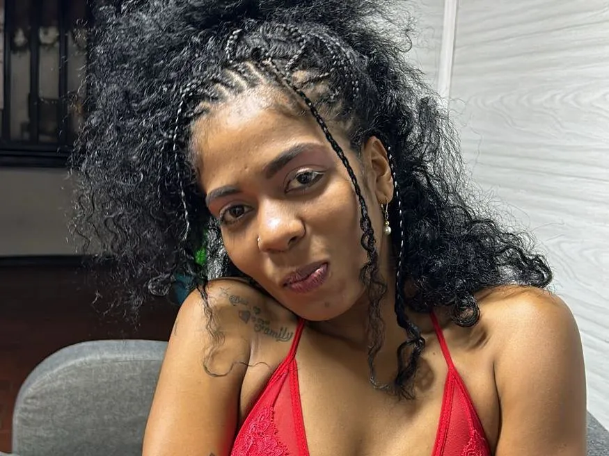 Live sex webcam photo for AsirMadison15 #5918692