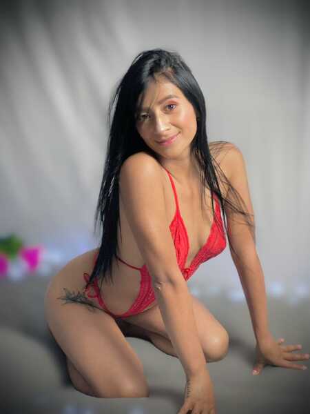 Live sex webcam photo for SharlloteRodriguez #6058670