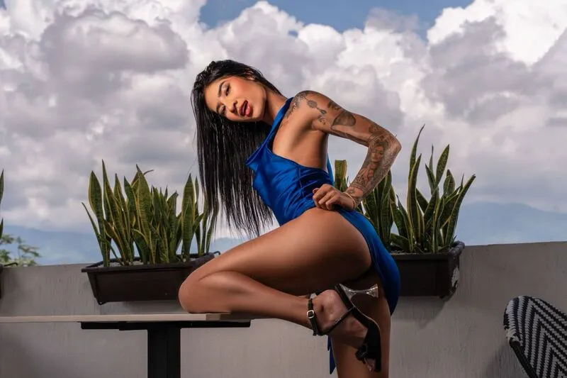 Live sex webcam photo for Jenaalovee #7103792