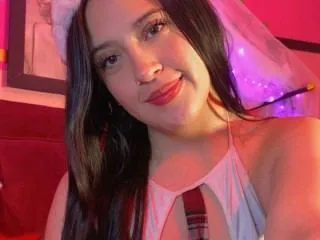 Live sex webcam photo for EmmaHornySlave #6448992