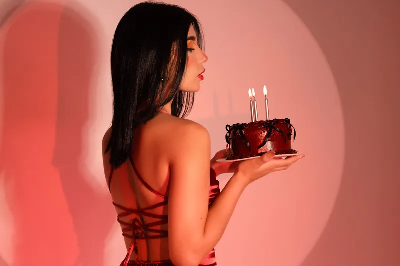 Live sex webcam photo for SamyRouxy #7819482