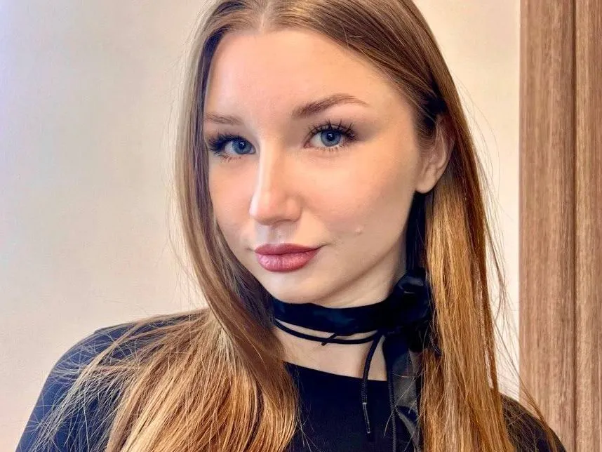 Live sex webcam photo for LilLizza #5929600