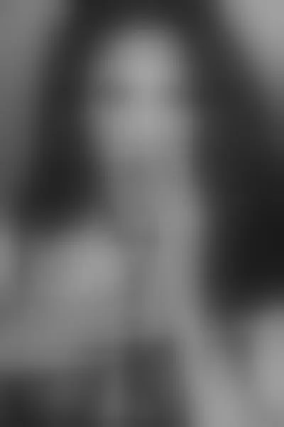Live sex webcam photo for MirandaaFox #6099012