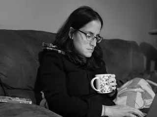 Live sex webcam photo for Jenniemilf84 #6944754