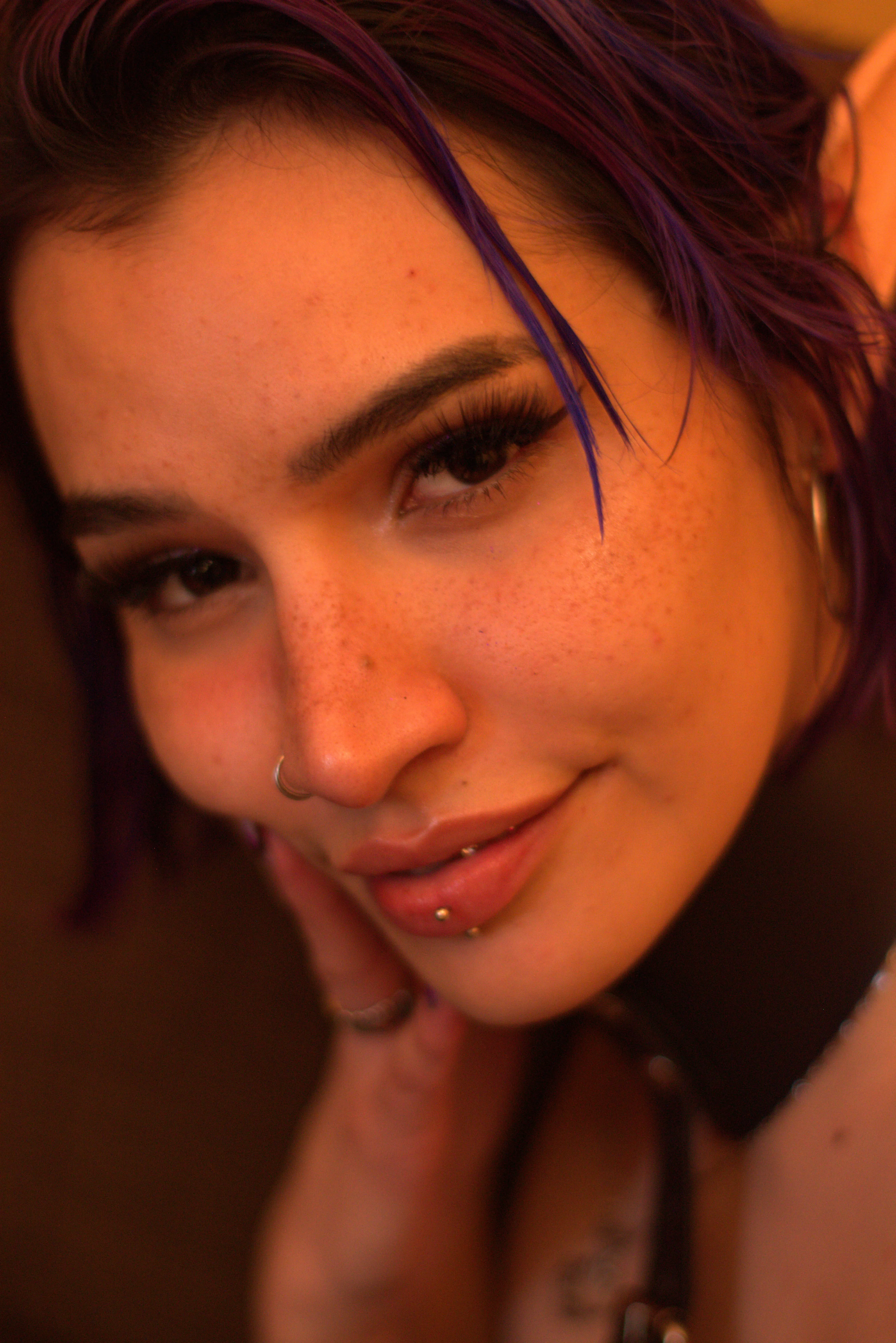 Live sex webcam photo for AngelBri #8090234