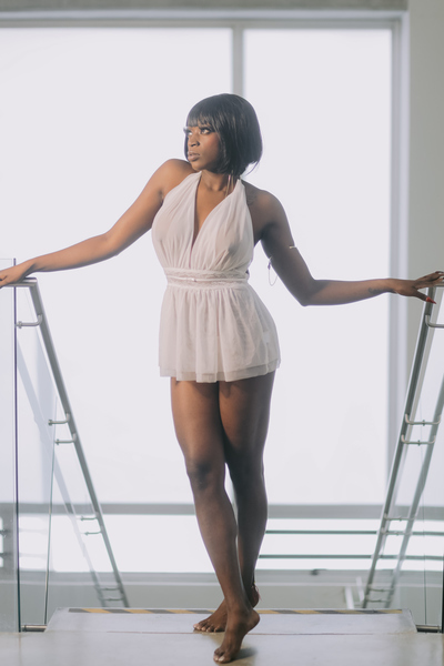 Live sex webcam photo for MiaKnox #6173806