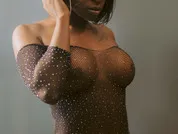 Live sex webcam photo for MiaKnox #6173866