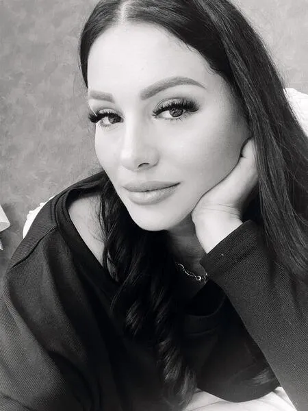 Live sex webcam photo for LaurenJenssen #6085753