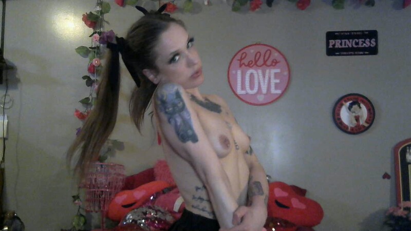 Live sex webcam photo for C0urtn3yL0v3 #6021430