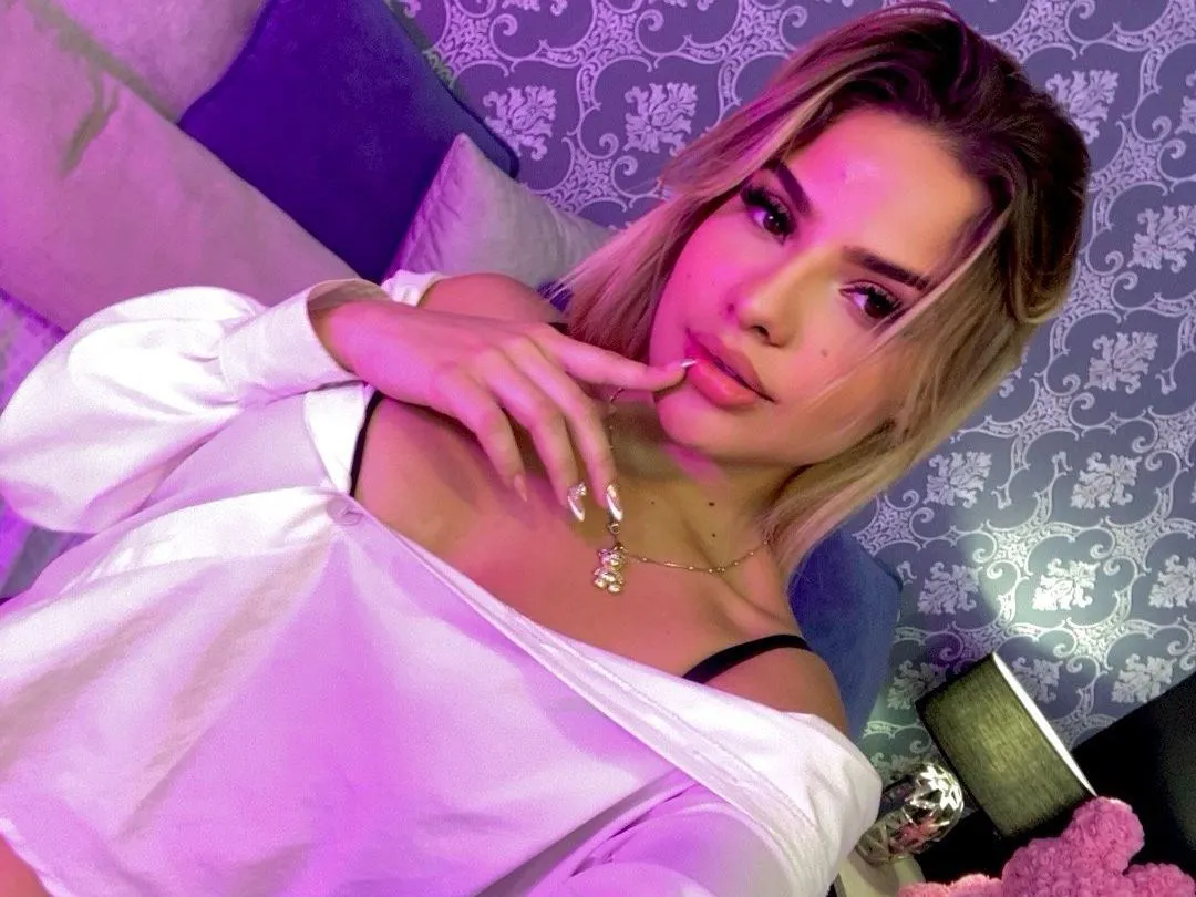 Live sex webcam photo for nana808 #5933998