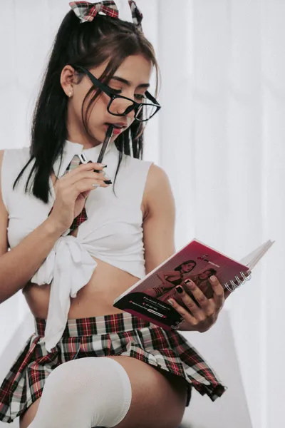 Live sex webcam photo for AdaraMillerr #6075921