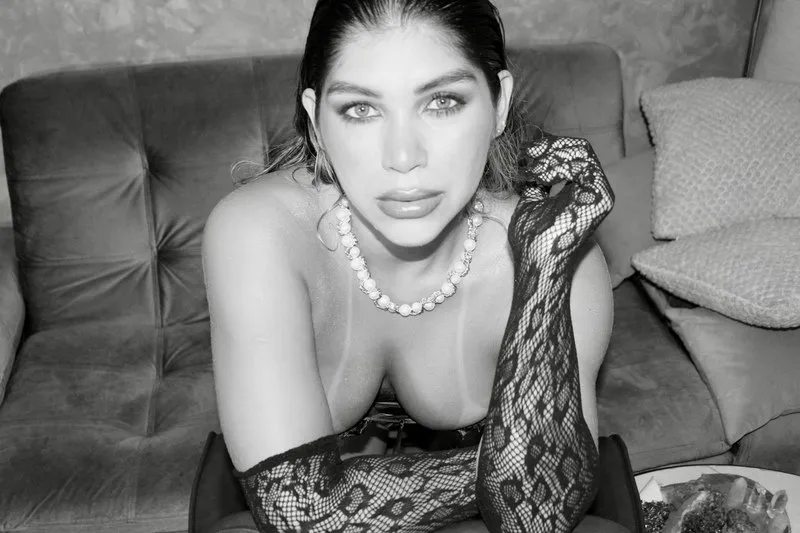 Live sex webcam photo for VickyGreco #7268248