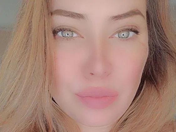 Live sex webcam photo for AfinaLoveYou #5965036