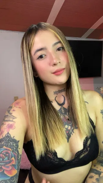 Live sex webcam photo for SammyOrtizz #6387687