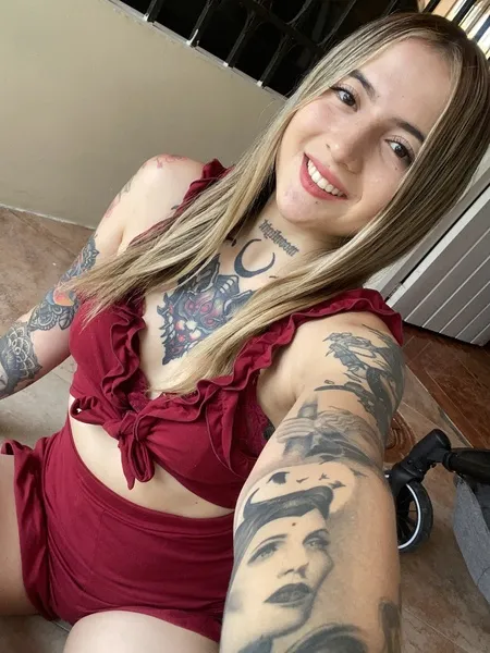 Live sex webcam photo for SammyOrtizz #6259542