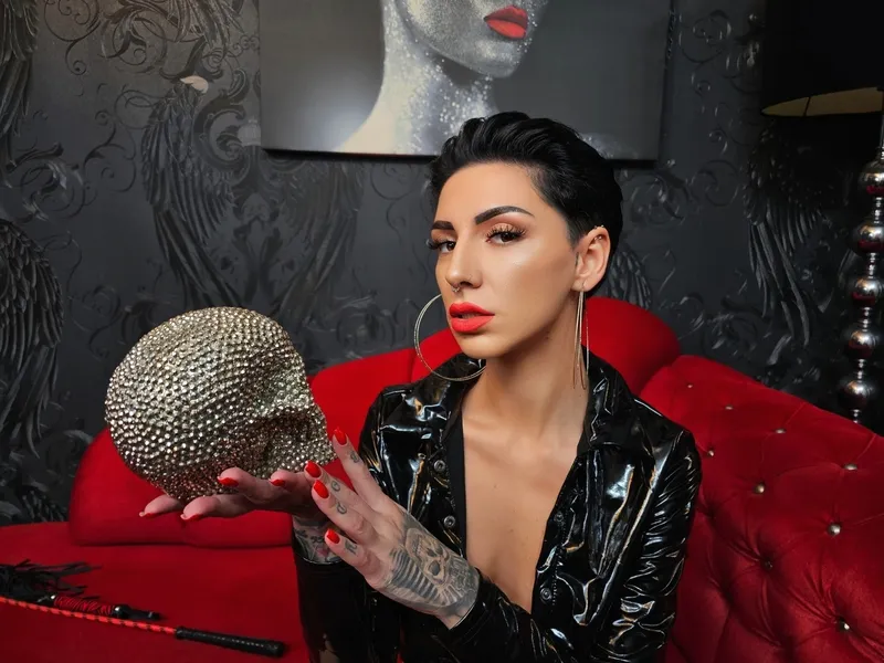 Live sex webcam photo for SophiePriestess #6074355