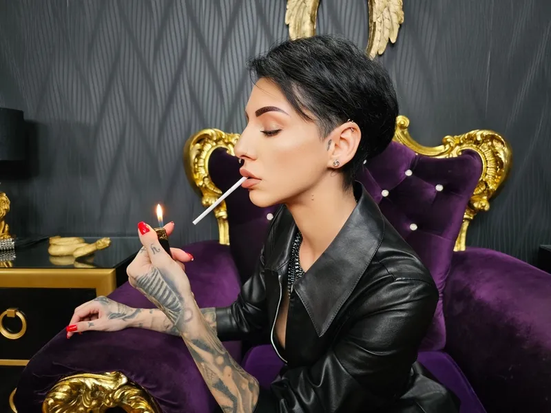 Live sex webcam photo for SophiePriestess #6074339