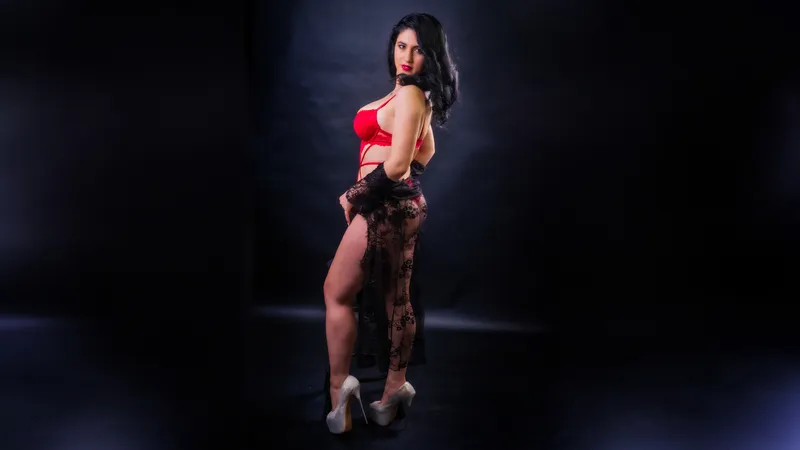 Live sex webcam photo for AngelinePearls #6079959