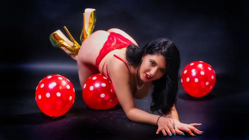 Live sex webcam photo for AngelinePearls #6079964