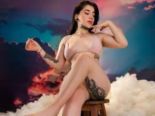 Live sex webcam photo for MillieLopez #5993046