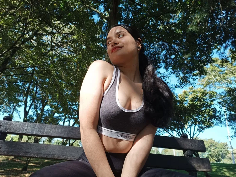 Live sex webcam photo for HannaBeek #6170684