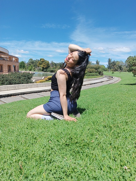 Live sex webcam photo for HannaBeek #6170697