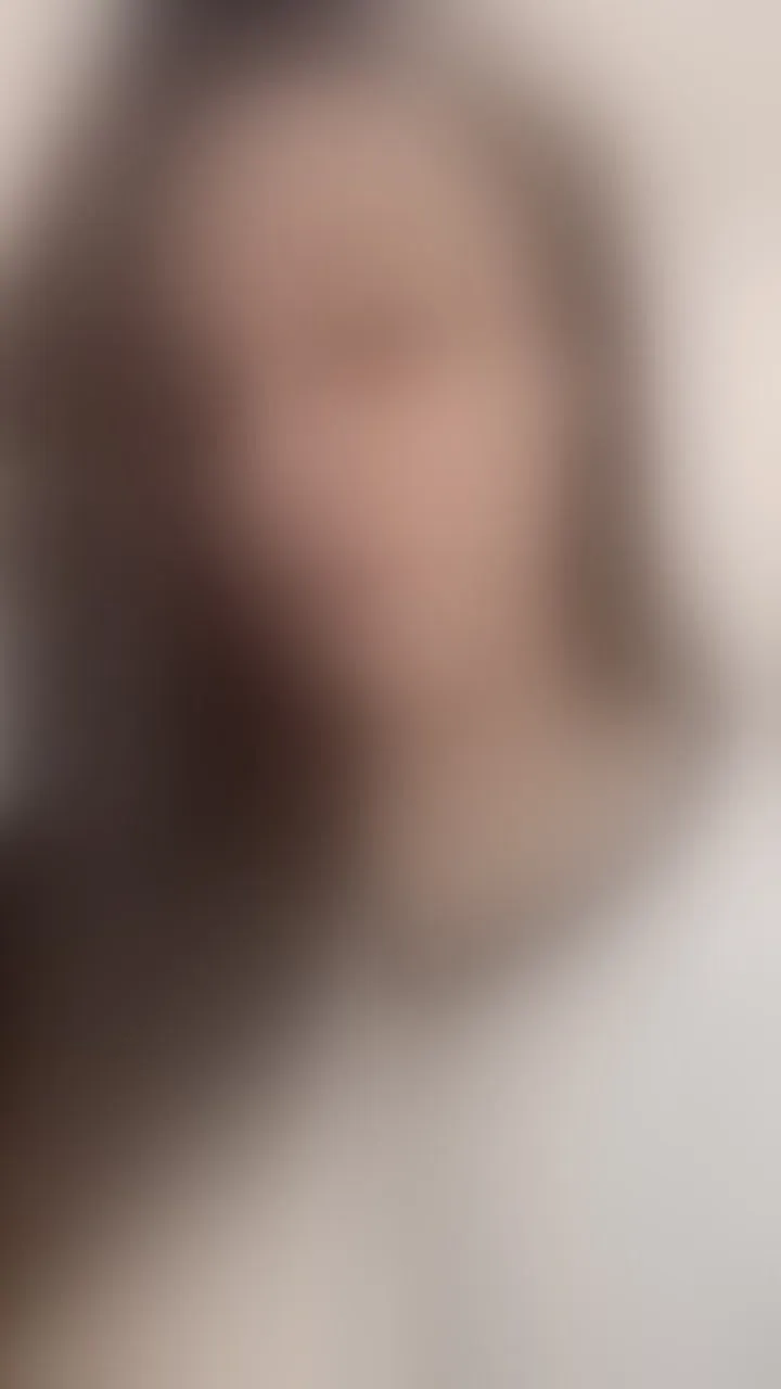 Live sex webcam photo for AmoretteDolll #8476426