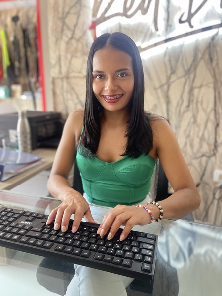 Live sex webcam photo for LYASWEETX #6068130