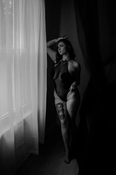 Live sex webcam photo for KirbyChaos #6206807