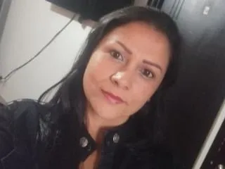 Live sex webcam photo for Klylls21 #6478537