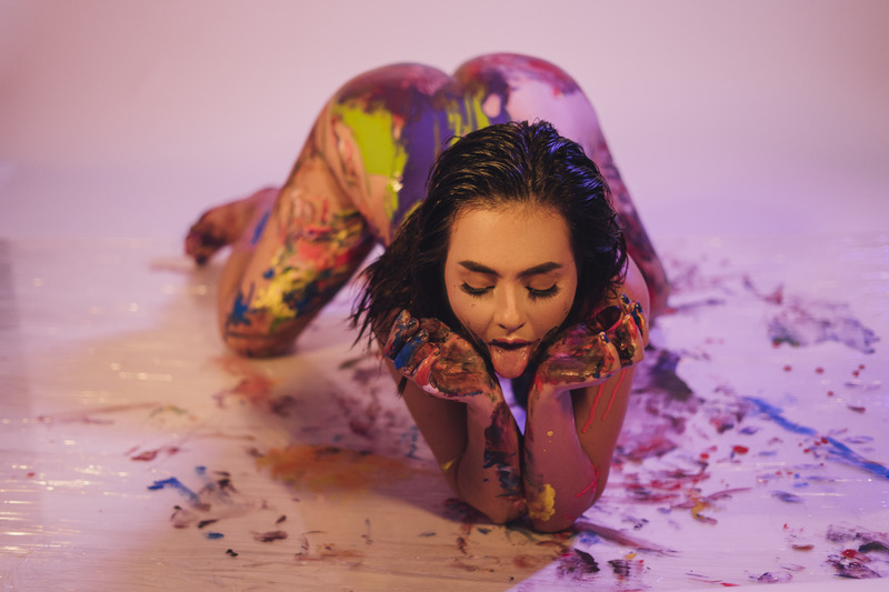 Live sex webcam photo for AlynMoone #6220934